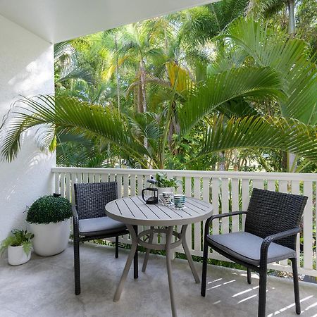 Coral Apartments Port Douglas Buitenkant foto