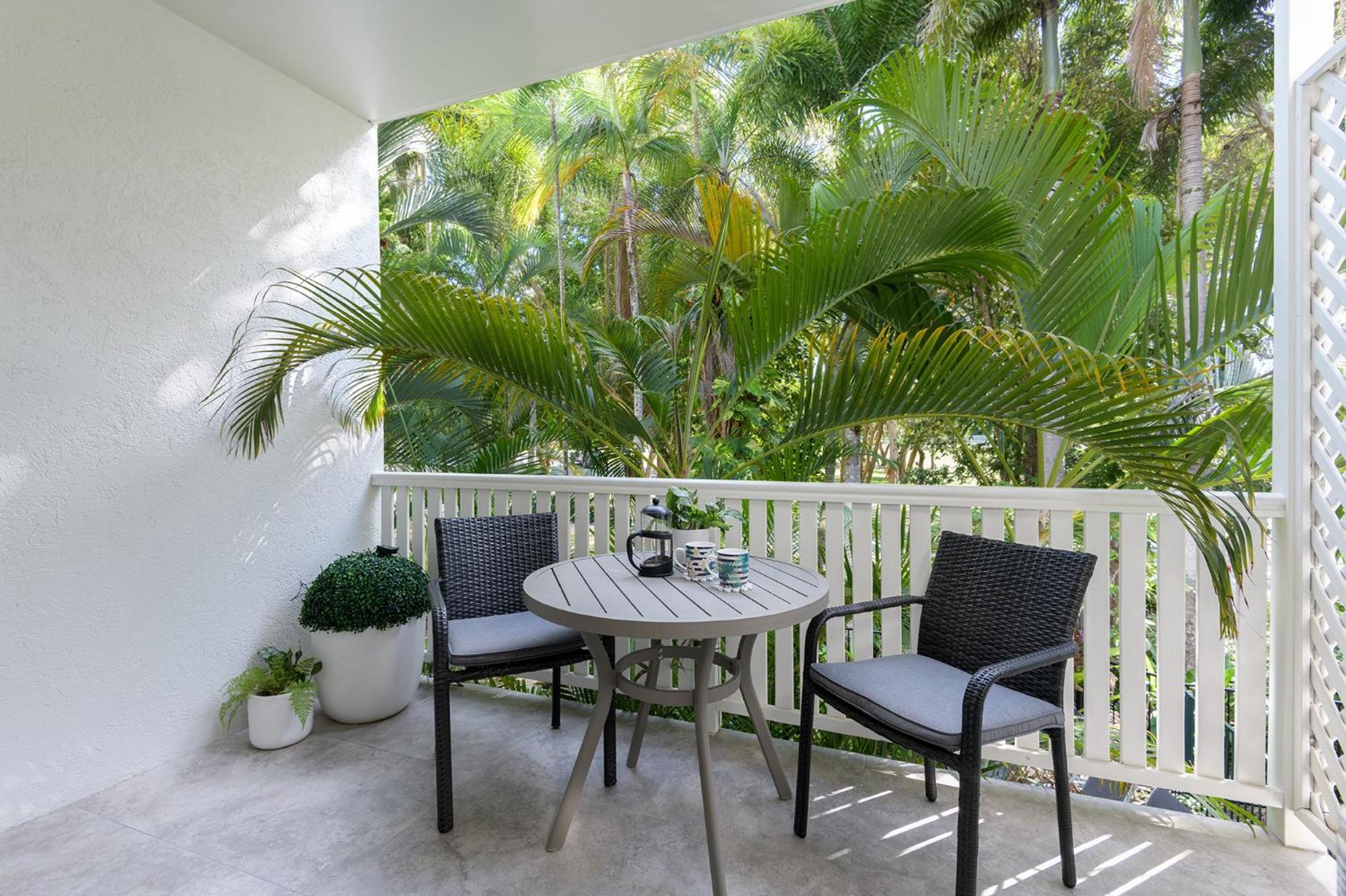 Coral Apartments Port Douglas Buitenkant foto